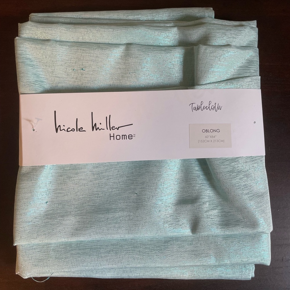 Blue shimmer table cloth